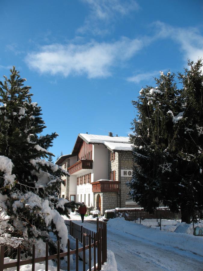 Hotel Bleis Ponte Di Legno Eksteriør bilde