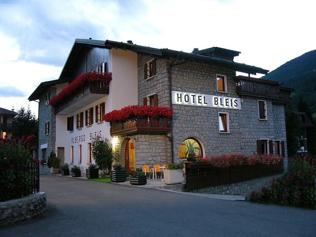 Hotel Bleis Ponte Di Legno Eksteriør bilde